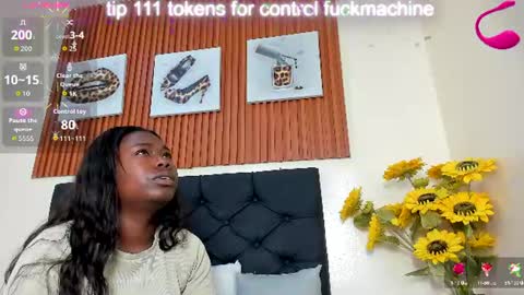 Snapshot of cristale69 chatting on June 22, 6:27 pm cristale69 online show from June 22, 6:27 pm