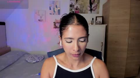 Snapshot of cristamunez chatting on April 24, 3:31 am veronika online show from April 24, 3:31 am