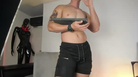 Snapshot of cristhian_wolf1 chatting on June 15, 1:30 am CRIS online show from June 15, 1:30 am