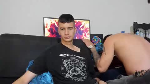 Snapshot of cristiand20 chatting on December 24, 11:11 pm Cristian online show from December 24, 11:11 pm