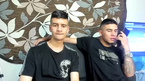 Snapshot of cristiand20 chatting on January 10, 5:05 am Cristian online show from January 10, 5:05 am