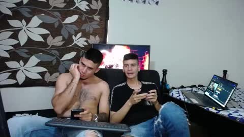 Snapshot of cristiand20 chatting on January 11, 8:54 pm Cristian online show from January 11, 8:54 pm