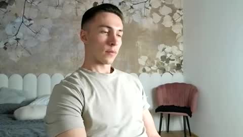 Snapshot of cristianovilla chatting on May 14, 5:53 pm CristianoHailey online show from May 14, 5:53 pm