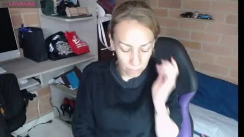 Snapshot of cristin_doll chatting on July 15, 12:54 pm cristina online show from July 15, 12:54 pm