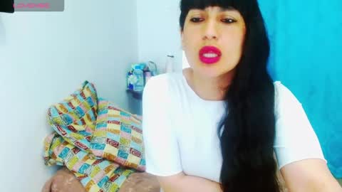 Snapshot of cristina_connor chatting on October 5, 2:21 am Cristina online show from October 5, 2:21 am