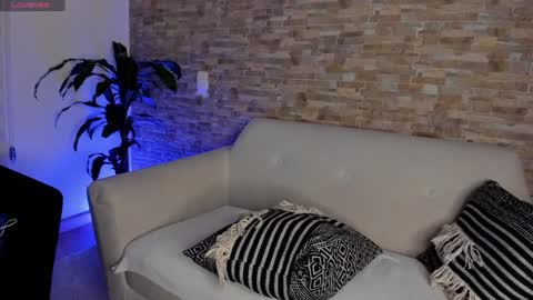 soycriss online show from December 19, 12:34 am