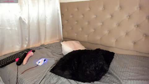 soycriss online show from January 7, 11:14 pm