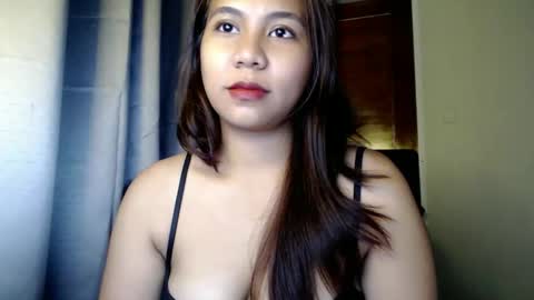 Snapshot of cristinavalerie chatting on October 26, 10:04 pm Cristina Valerie online show from October 26, 10:04 pm