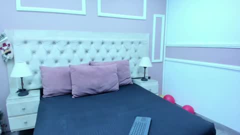 cristingarcia online show from January 9, 1:02 pm