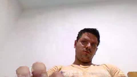 Snapshot of cristopher3042 chatting on January 8, 3:08 am cristopher3042 online show from January 8, 3:08 am