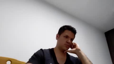 Snapshot of cristopher3042 chatting on January 10, 5:05 am cristopher3042 online show from January 10, 5:05 am