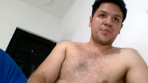 cristopher3042 online show from June 23, 2:42 am