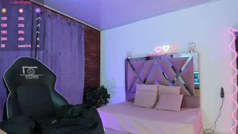 Snapshot of cristy_tay chatting on April 25, 1:41 pm cristy_tay online show from April 25, 1:41 pm
