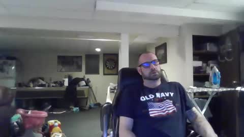 billybasement online show from April 11, 2:38 am