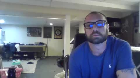Snapshot of crm400 chatting on May 27, 2:41 am billybasement online show from May 27, 2:41 am