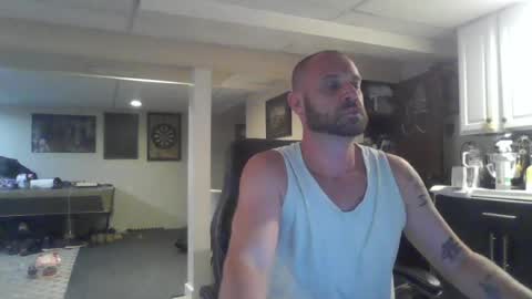 Snapshot of crm400 chatting on July 26, 3:14 am billybasement online show from July 26, 3:14 am