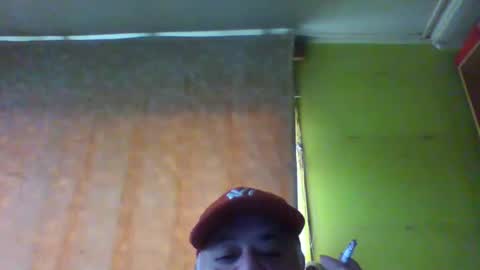 Snapshot of crmperez chatting on March 17, 6:33 pm crmperez online show from March 17, 6:33 pm