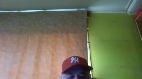 Snapshot of crmperez chatting on March 18, 6:44 pm crmperez online show from March 18, 6:44 pm