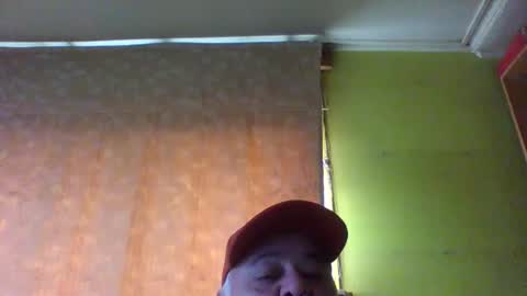 Snapshot of crmperez chatting on March 20, 8:03 pm crmperez online show from March 20, 8:03 pm