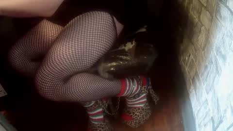 crossdresser krystal online show from December 15, 8:02 pm