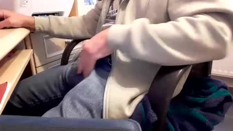 croup45 online show from December 1, 11:48 am