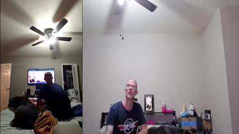 Snapshot of crownandkat chatting on February 14, 7:49 am Crownandkat online show from February 14, 7:49 am