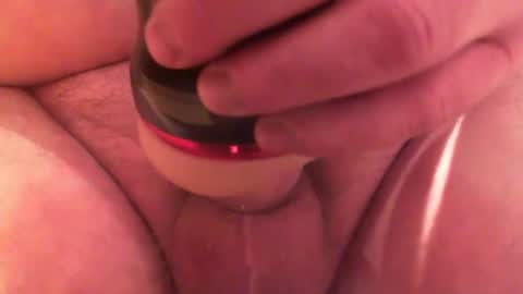 crowning85 online show from December 3, 12:59 pm