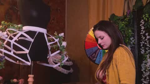 CruelAlice online show from April 18, 1:42 am