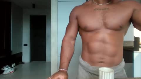 cruelworldxxx online show from February 24, 10:52 pm