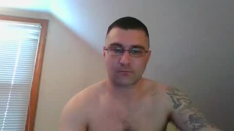 Crush380 online show from April 10, 9:41 pm