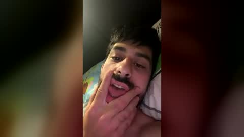 crush479917 online show from June 26, 10:19 am