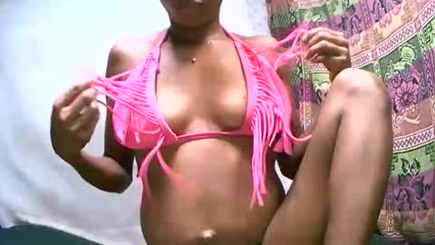 Snapshot of crushlove069 chatting on February 27, 8:09 pm crushlove069 online show from February 27, 8:09 pm