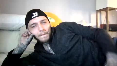 cruz815 online show from March 28, 5:01 pm