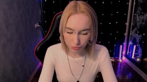 crybambi online show from February 10, 6:28 am