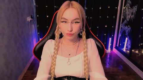 crybambi online show from March 14, 7:36 am