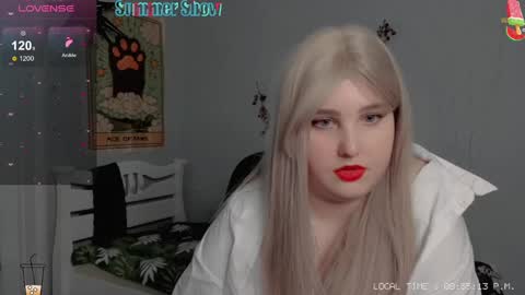 Snapshot of crystal__chris chatting on February 12, 6:51 pm Chris online show from February 12, 6:51 pm