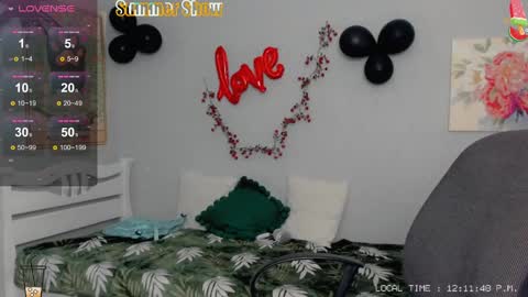 Snapshot of crystal__chris chatting on February 26, 10:09 pm Chris online show from February 26, 10:09 pm