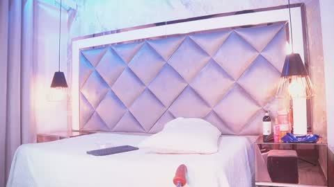 crystal_gilton online show from April 12, 7:08 pm