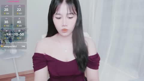 crystal_lea online show from October 10, 1:37 am
