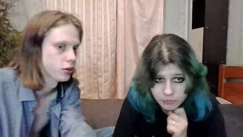 Snapshot of crystal_porn_love chatting on January 16, 11:26 am Crystal and Marcl online show from January 16, 11:26 am