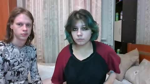 Snapshot of crystal_porn_love chatting on February 13, 8:55 pm Crystal and Marcl online show from February 13, 8:55 pm