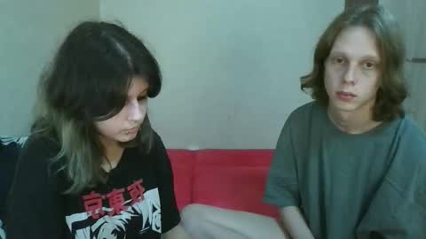 Snapshot of crystal_porn_love chatting on September 29, 8:24 pm Crystal and Marcl online show from September 29, 8:24 pm