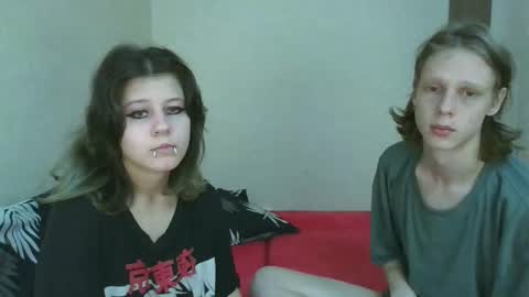 Snapshot of crystal_porn_love chatting on October 4, 12:58 pm Crystal and Marcl online show from October 4, 12:58 pm