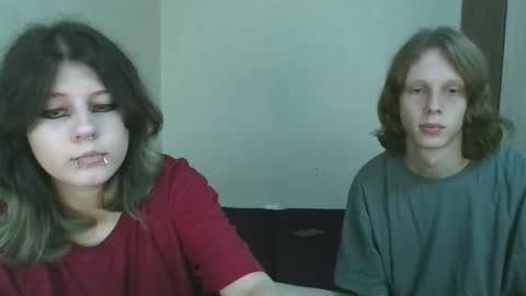 Snapshot of crystal_porn_love chatting on October 26, 12:49 am Crystal and Marcl online show from October 26, 12:49 am