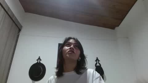 Crystal Blaze online show from April 11, 3:00 am