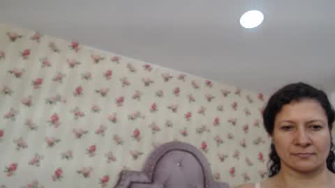 Snapshot of crystal_watson0 chatting on May 11, 12:55 pm Milf Latina online show from May 11, 12:55 pm