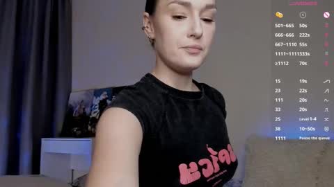 Arina online show from October 25, 2:02 pm