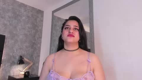 Crystal online show from November 25, 5:35 pm