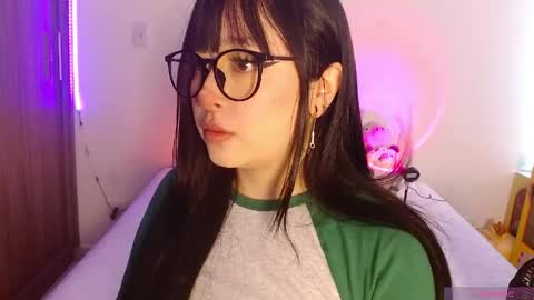 Olivia  online show from May 28, 1:19 pm