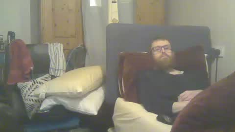 chris online show from March 9, 12:14 am